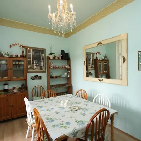 Grant Lux Bed & Breakfast Znojmo