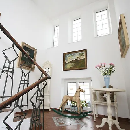 Grant Lux 3* Znojmo