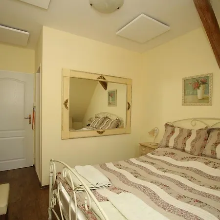 Grant Lux Bed & Breakfast Znojmo