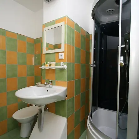 Nocleg ze śniadaniem Grant Lux Znojmo