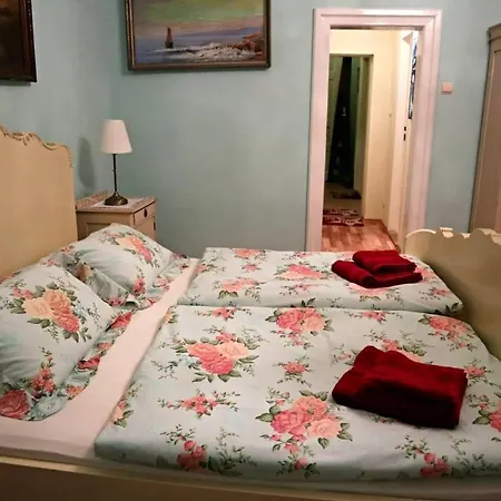 Bed & Breakfast Grant Lux Znojmo