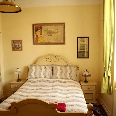 Grant Lux Bed & Breakfast Znojmo