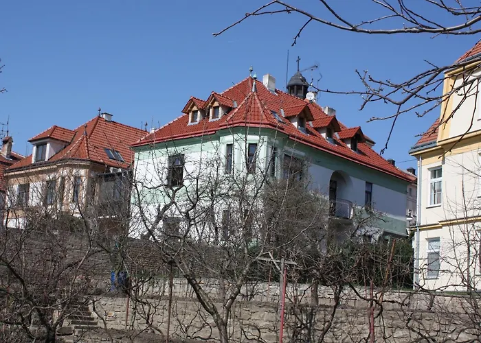 Bed & Breakfast Grant Lux