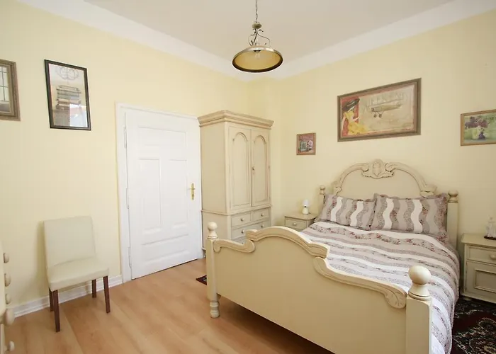 Bed & Breakfast Grant Lux Znojmo