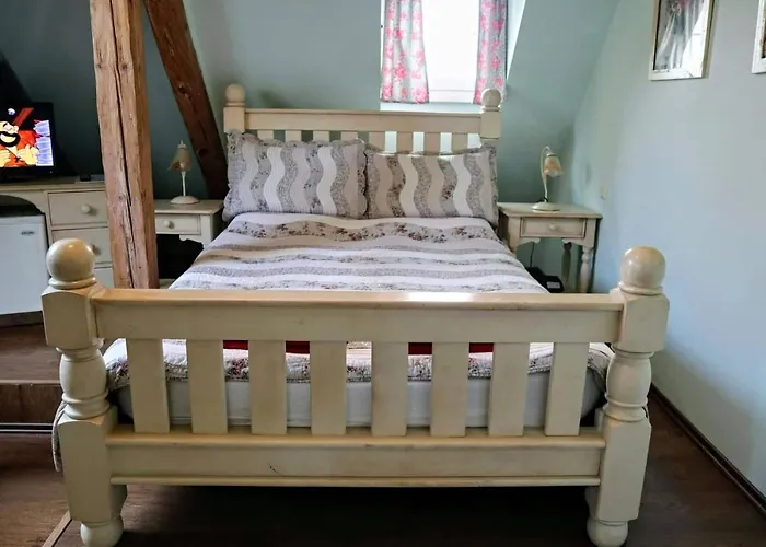 Bed & Breakfast Grant Lux 3*